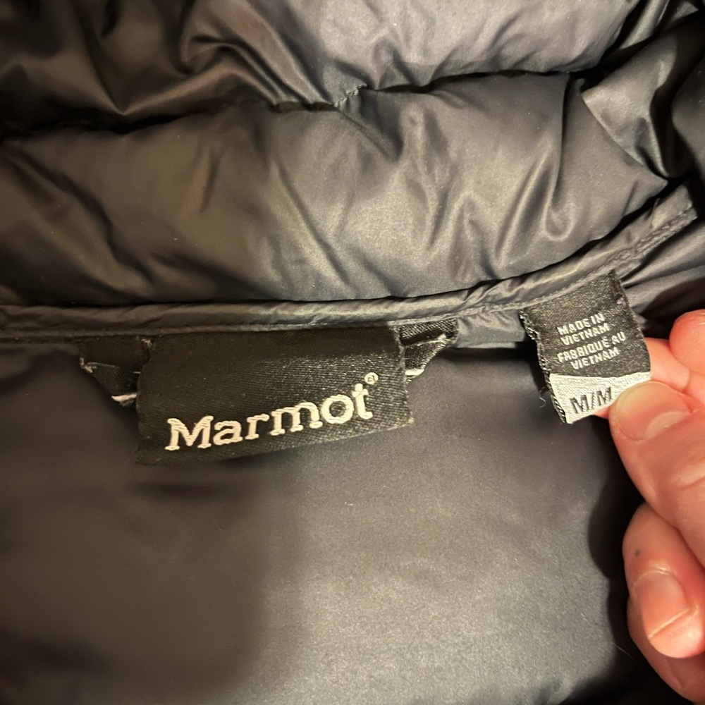 Marmot Puffer Jacket Medium Women’s - image 3